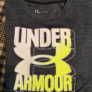 Under Armour size 5 boys